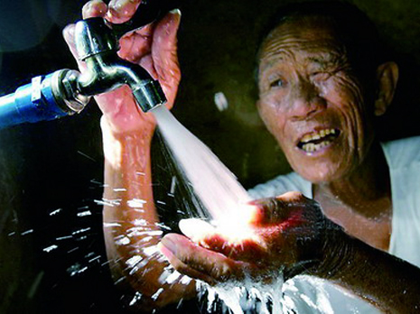 次氯酸鈉發生器應用于農村安全飲水項目效果良好.jpg